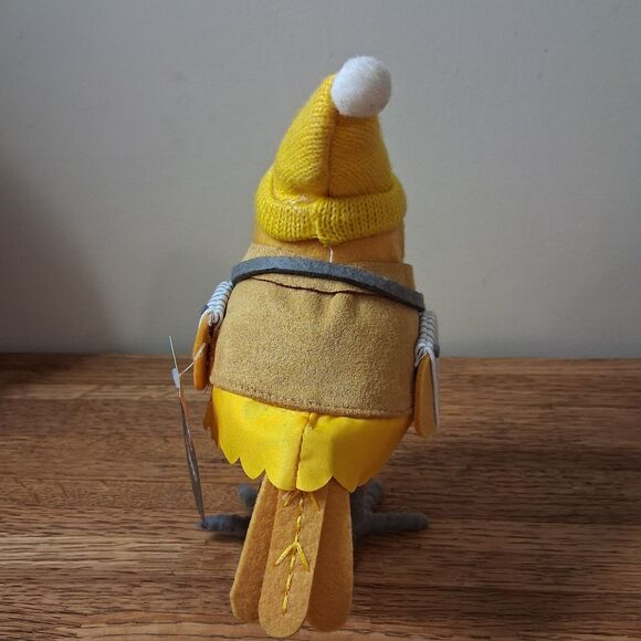 Target Hyde and Eek! "Apple" Featherly Friends 2023 Yellow Hat Fabric Bird - NEW - Picture 3 of 7